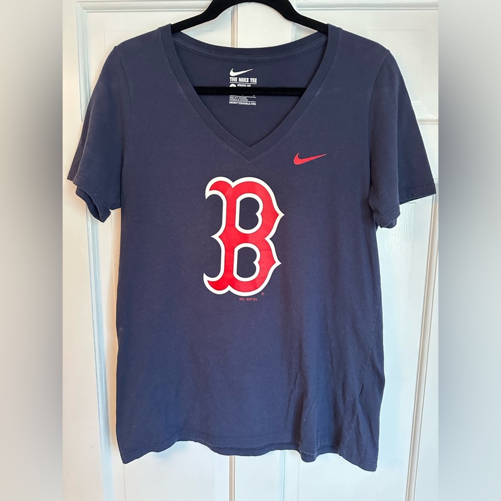 Nike Boston Red Sox V-neck T-shirt.